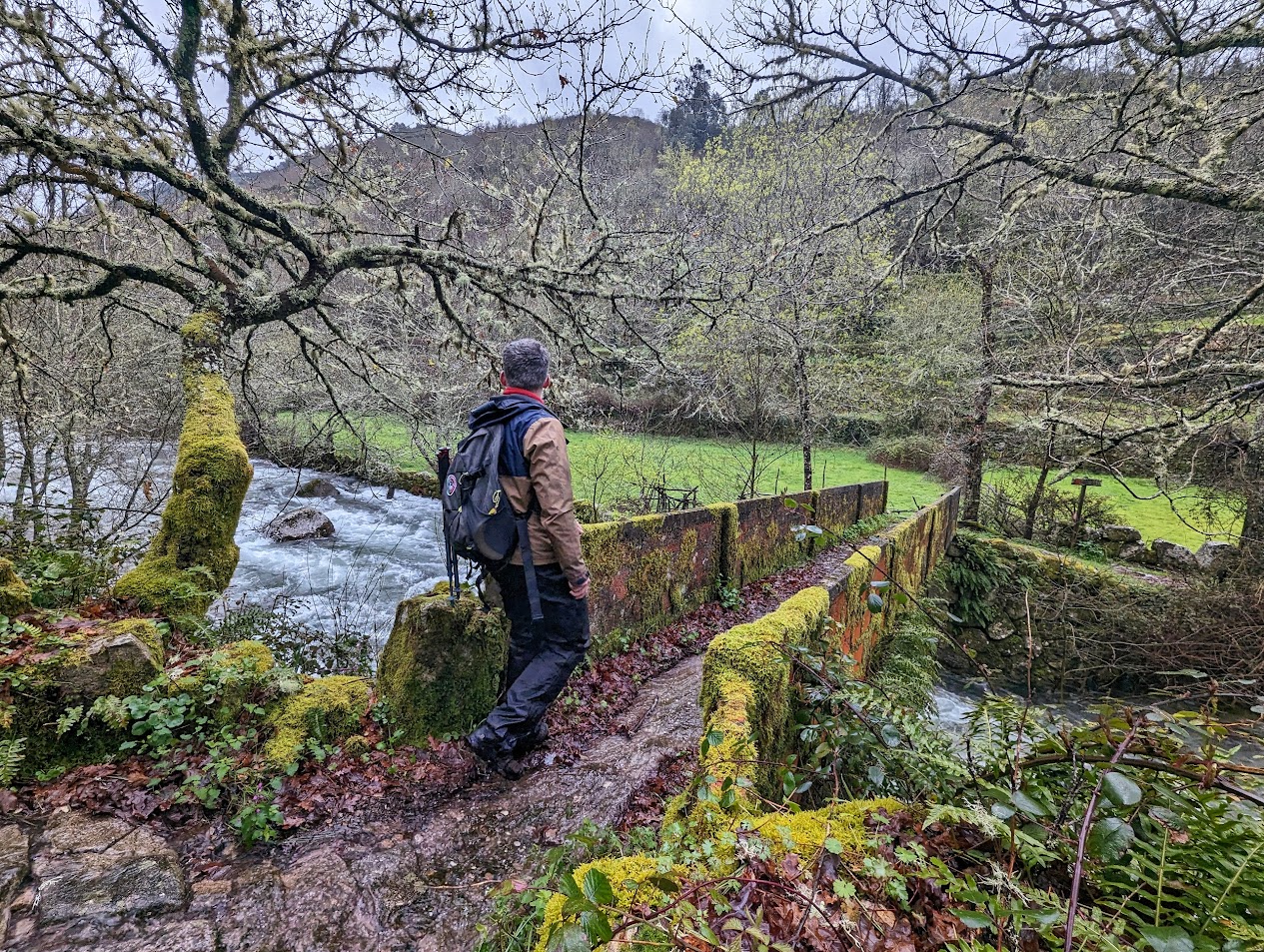 Vale do Rio Bestança - Foto 2